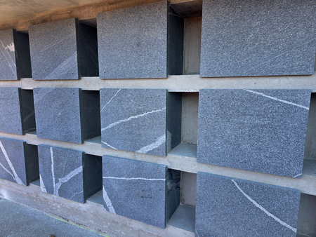 Žarni zid pokopališče Rakek Foto Marko Rupar (6)